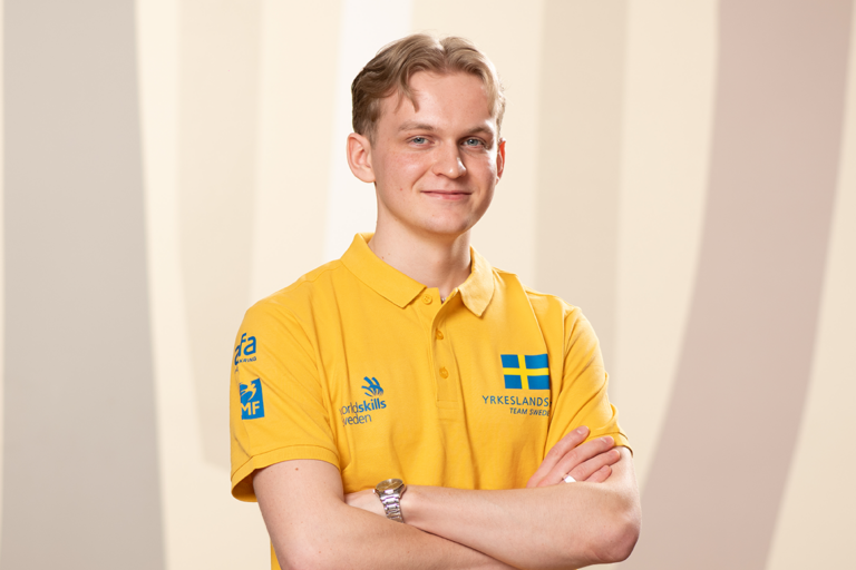 Harley Berglund som tävlar i cad-konstruktion