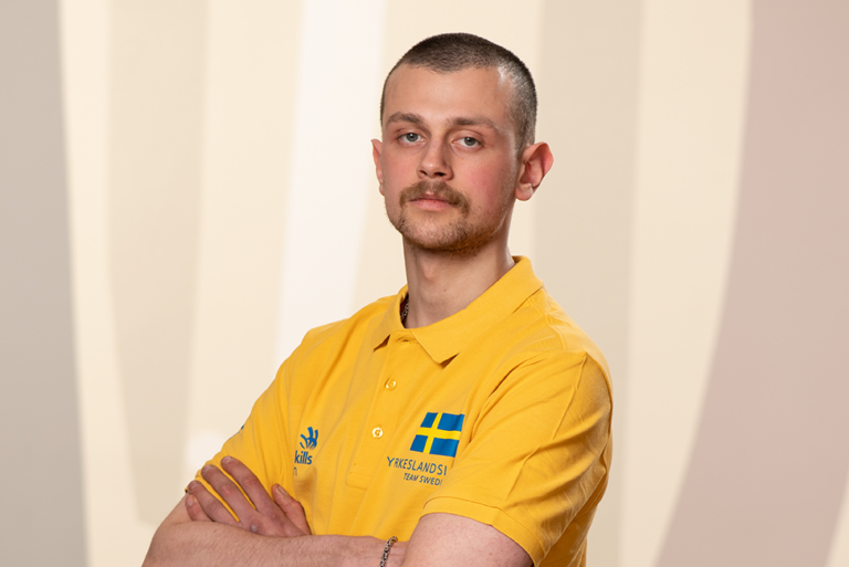 Jakob Liw som tävlar i svetsning