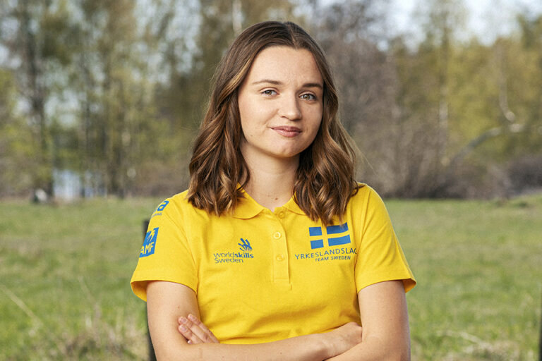 Yrkesutbildningsambassadör Maria Tsychkova inför tävling