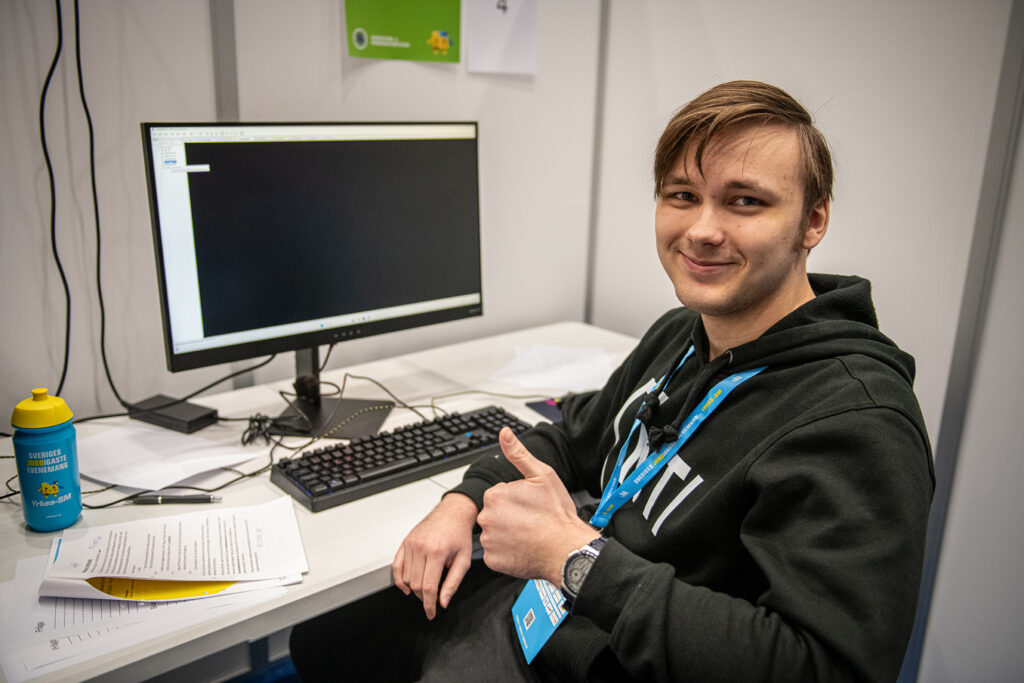 Arvid Hanson när han tävlar i Yrkes-SM 2024