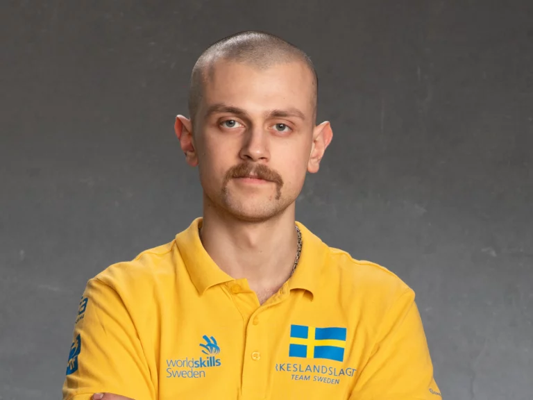 Tävlande Jacob Liw tävlar i Yrkeslandslaget som svetsare på Yrkes-EM 2025
