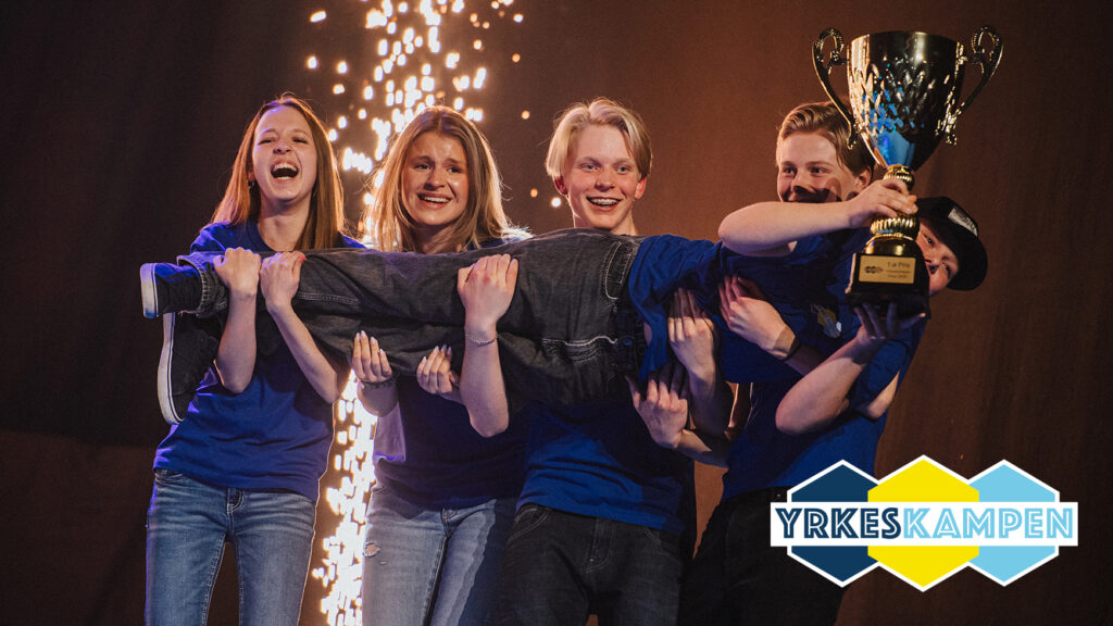 Firandet av vinsten av Yrkeskampens final i maj 2025 och en av bilderna i årsrapporten 2025